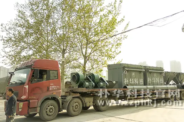 4月1日,朴华科技为湖南客户设计定做的两台型号为PH160的布袋除尘器设备发货成功