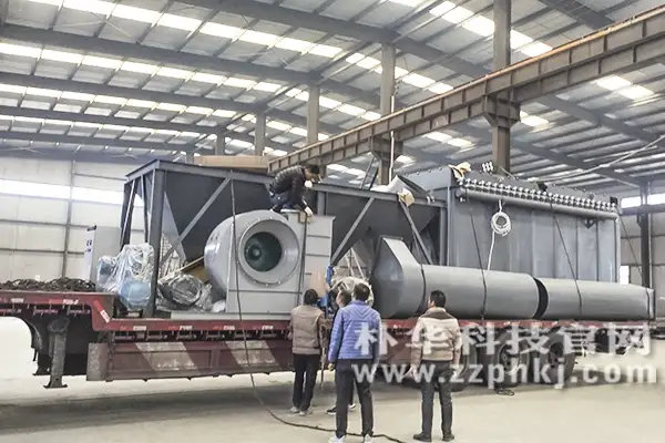 270袋高效脉冲袋式除尘器车间装车发货洛阳铸造厂