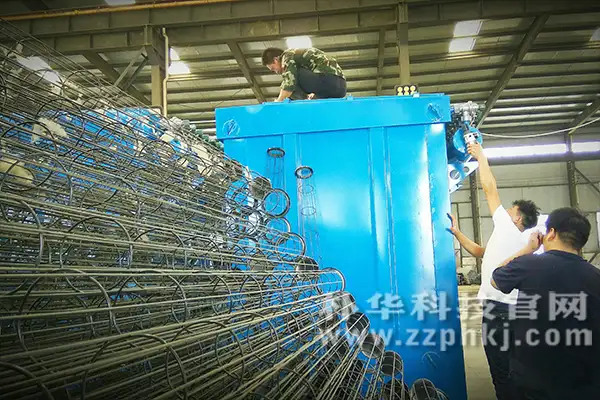 布袋除尘器车间生产 布袋除尘器车间生产